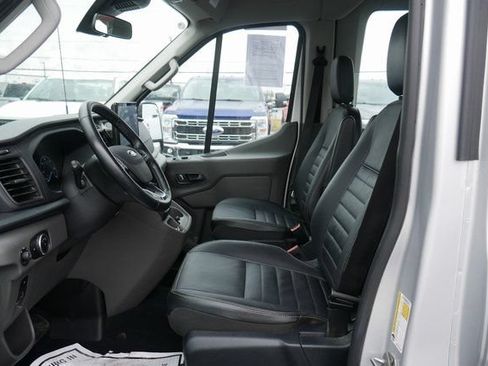 Used 2023 Ford Transit 350 XLT RWD image 2