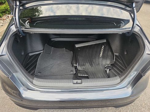 Used 2024 Honda Accord EX image 27