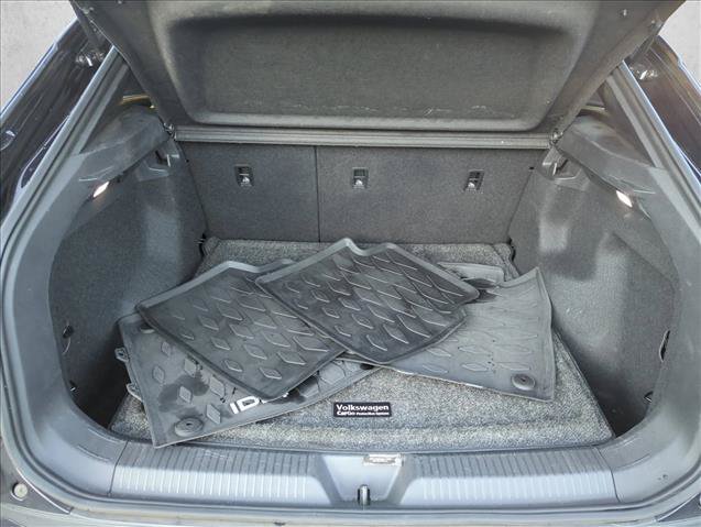 Used 2023 Volkswagen ID.4 Pro RWD image 10