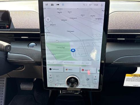 Certified 2025 Ford Mustang Mach-E Select w/ Comfort Package Lite image 22