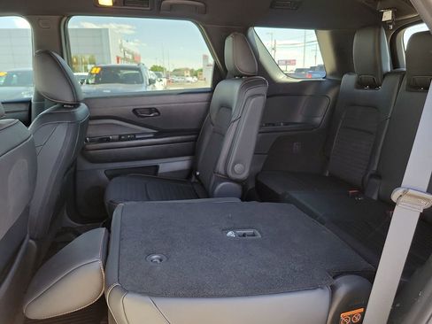 Used 2024 Nissan Pathfinder Rock Creek AWD/4WD image 16