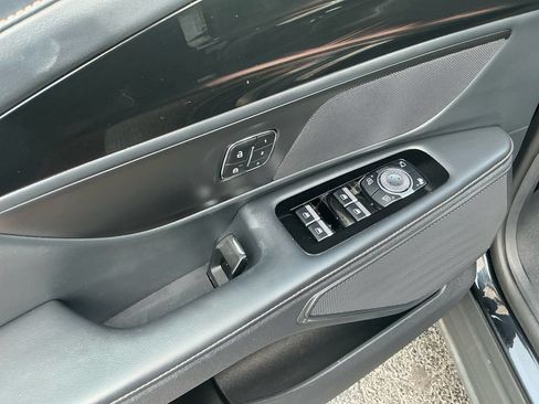 Certified 2024 Lincoln Nautilus Reserve w/ Jet Appearance Package (87T) AWD/4WD image 16