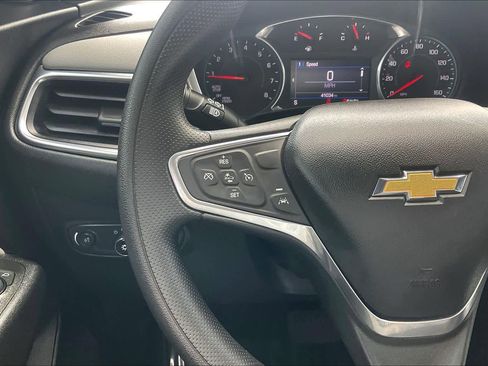 Used 2022 Chevrolet Equinox LS w/ LS Convenience Package FWD image 22