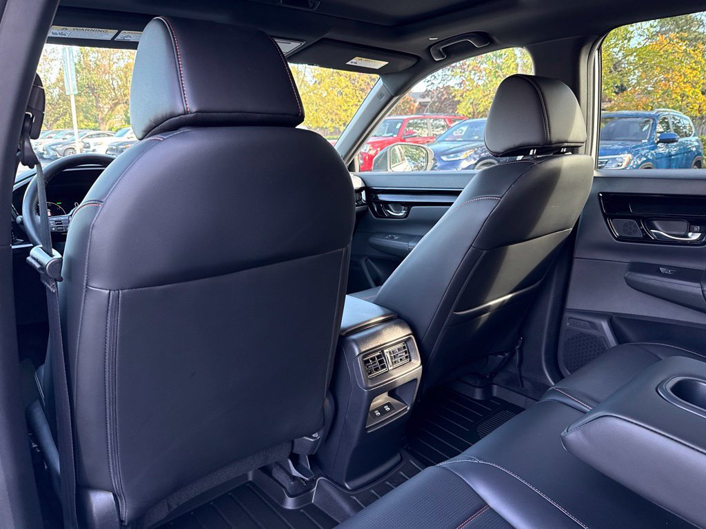 Used 2025 Honda CR-V Sport Touring image 17