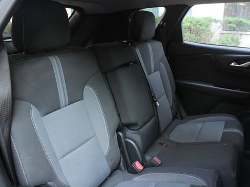 Used 2023 Chevrolet Blazer LT w/ Convenience Package FWD image 22