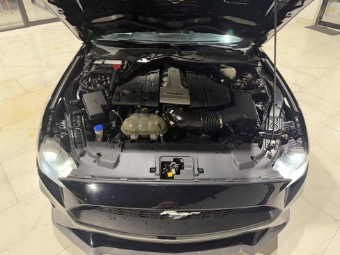 Used 2020 Ford Mustang GT Premium image 4