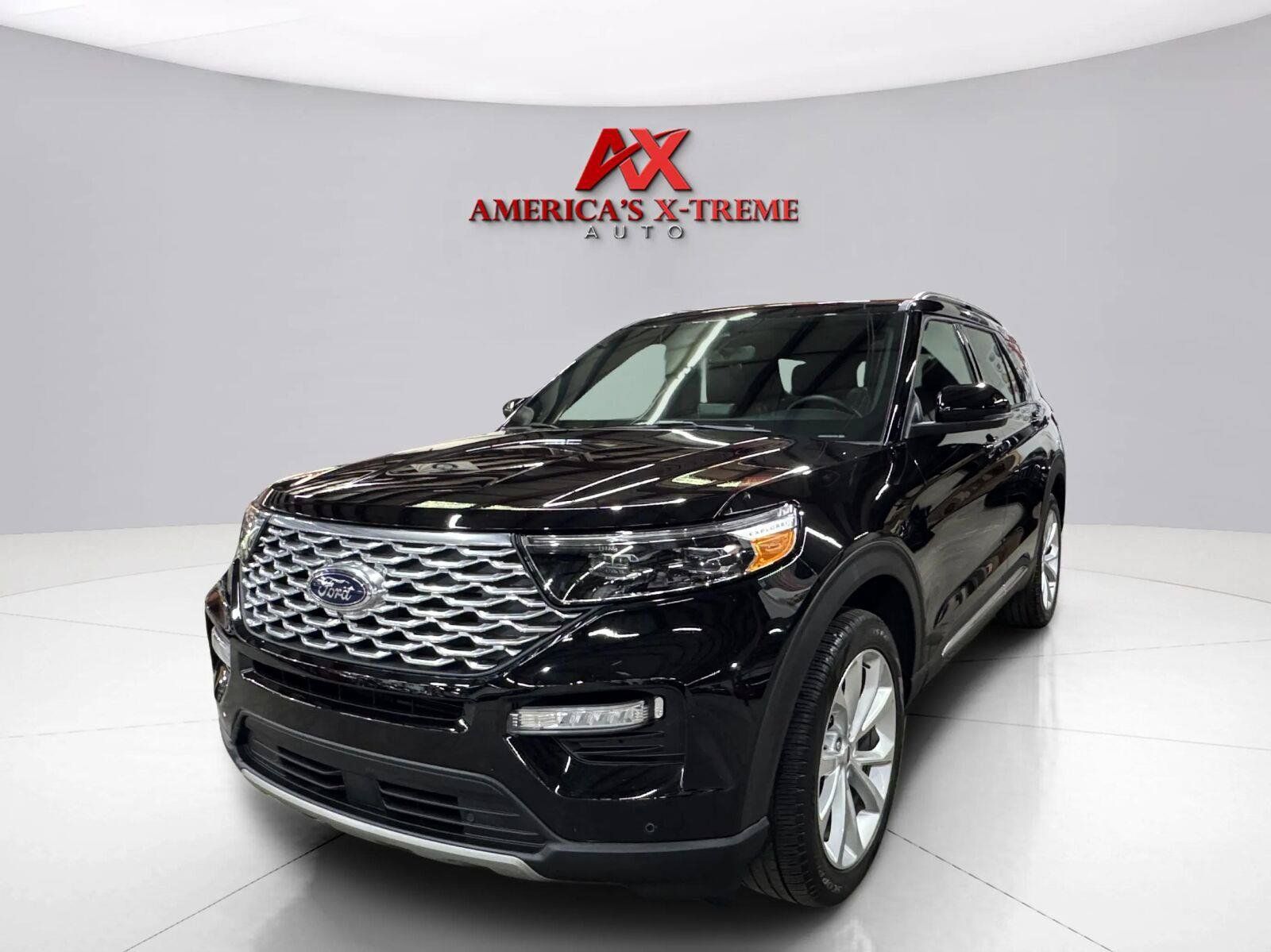 Used 2024 Ford Explorer Platinum w/ Technology Package AWD/4WD image 2