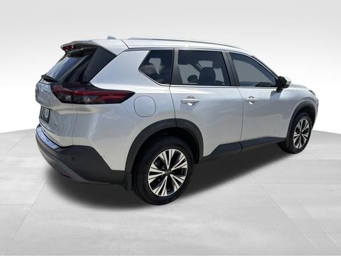 Used 2023 Nissan Rogue SV w/ SV Premium B Package image 8