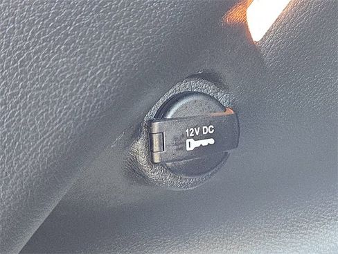 Used 2022 Jeep Compass Limited w/ Sun and Sound Group image 14