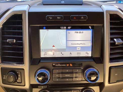 Used 2018 Ford F150 Lariat w/ Equipment Group 502A Luxury image 15