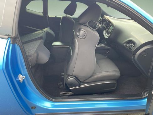 Used 2016 Dodge Challenger R/T Scat Pack image 34