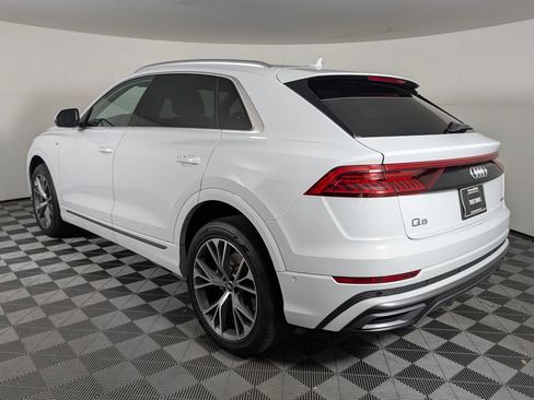 Used 2023 Audi Q8 Premium Plus w/ Premium Plus Package AWD/4WD image 3
