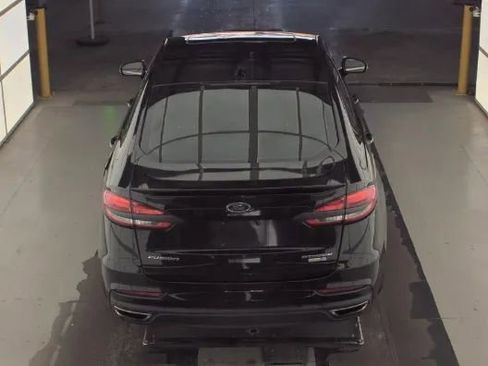 Used 2019 Ford Fusion Titanium image 7