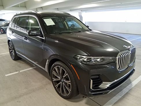 Used 2021 BMW X7 xDrive40i w/ Premium Package AWD/4WD image 3