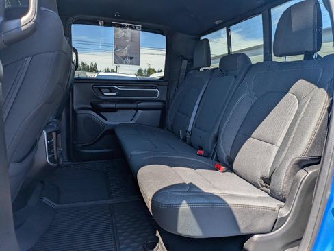Used 2020 RAM 1500 Big Horn AWD/4WD image 7