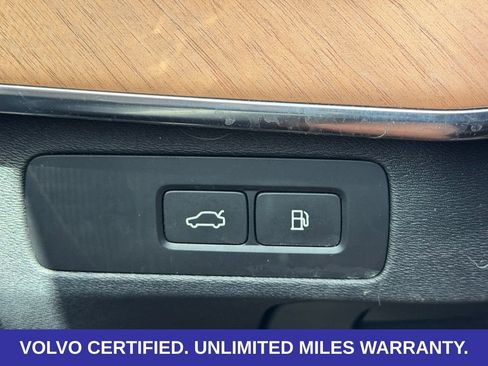 Certified 2023 Volvo XC90 T8 Plus w/ Protection Package Premier AWD/4WD image 15