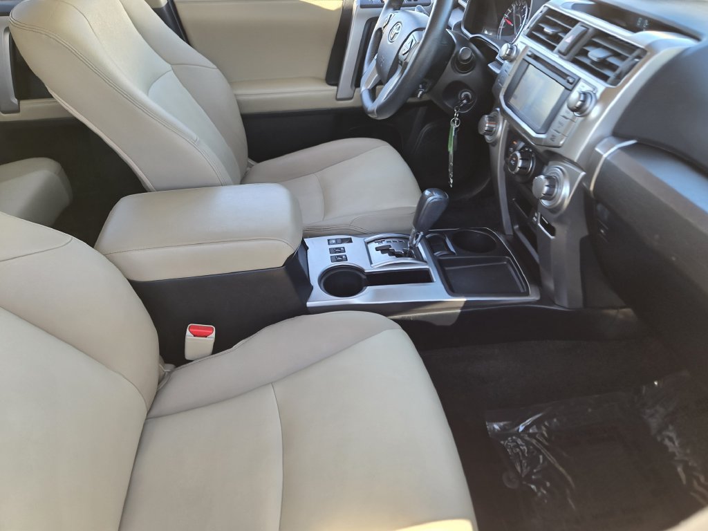 Used 2019 Toyota 4Runner SR5 Premium RWD image 17