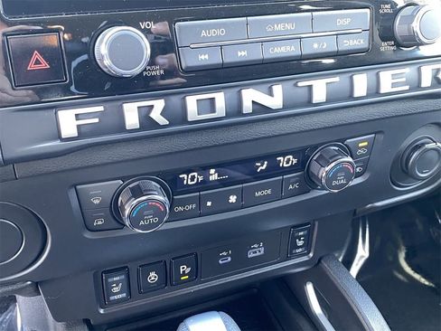 New 2025 Nissan Frontier SV w/ SV Convenience Package image 24