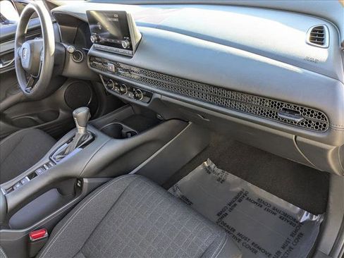 Certified 2023 Honda HR-V LX image 20