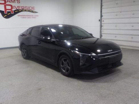 Used 2025 Kia K4 FWD image 5