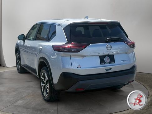 Used 2023 Nissan Rogue SV AWD/4WD image 5