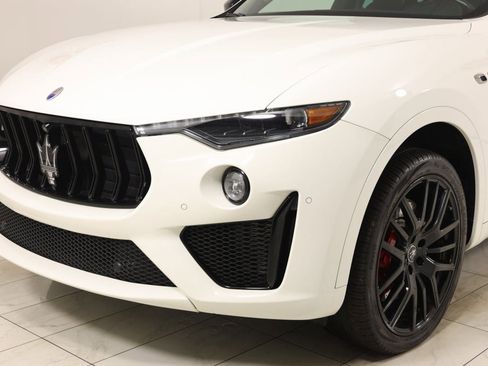 Used 2021 Maserati Levante GTS AWD/4WD image 46
