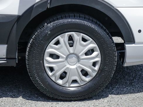 Used 2024 Ford Transit 350 XLT RWD image 39