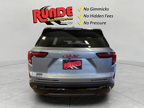 New 2026 GMC Terrain Elevation w/ Elevation Premium Package image 4