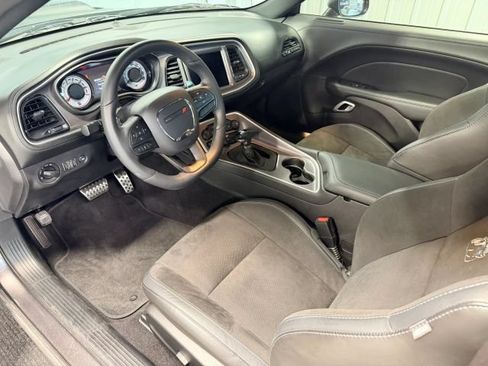 Used 2022 Dodge Challenger R/T Scat Pack RWD image 7