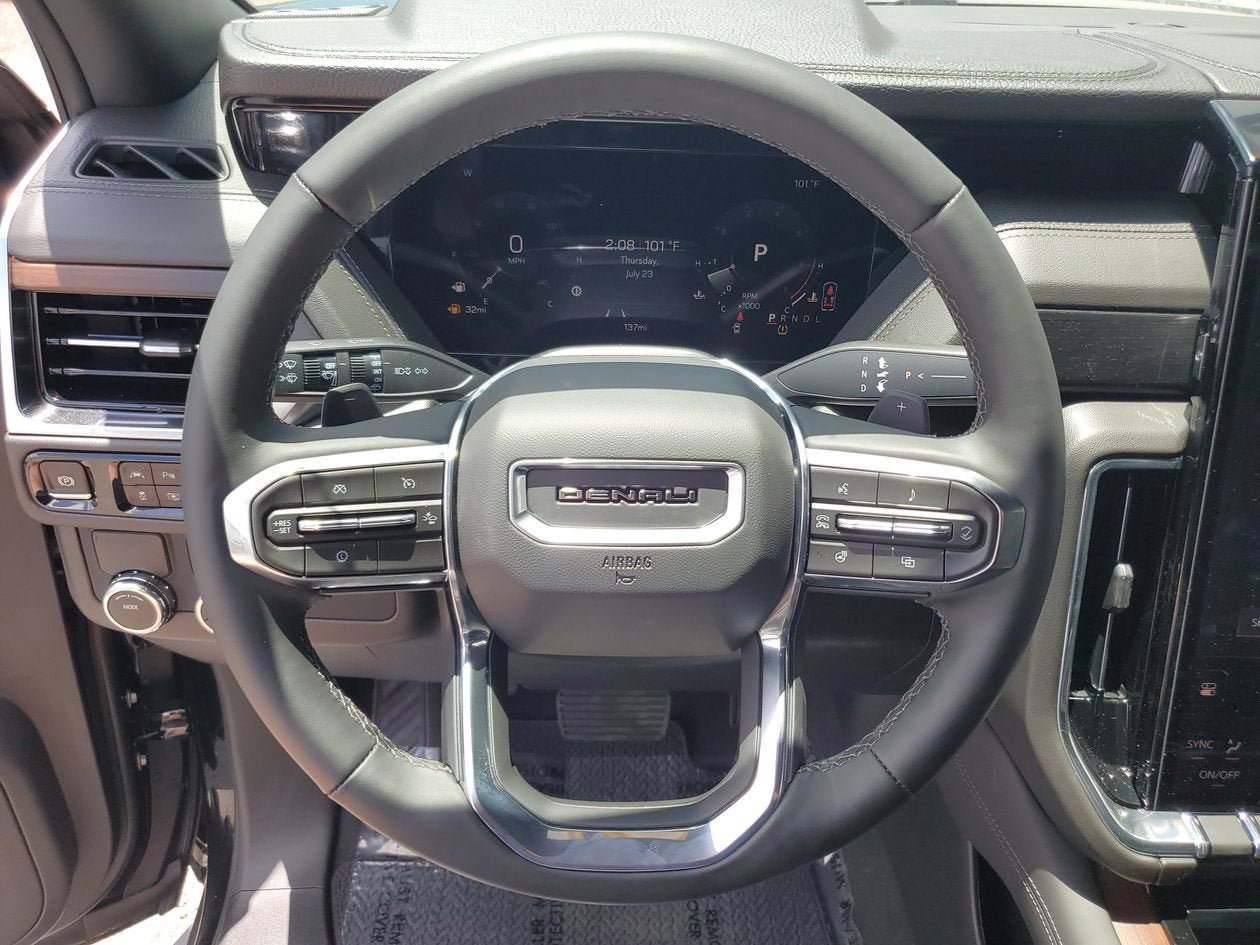 New 2026 GMC Yukon Denali RWD image 21