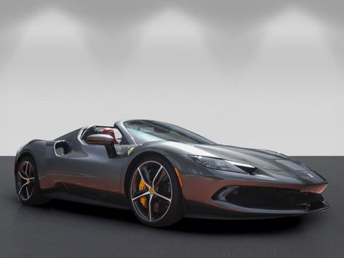 Used 2025 Ferrari 296 GTS RWD image 26