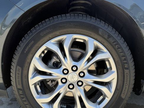 Used 2021 Buick Enclave Avenir w/ Avenir Technology Package image 31