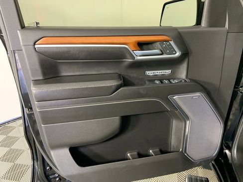 Used 2022 GMC Sierra 1500 Denali image 25