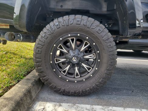 Used 2022 Ford F250 XLT w/ XLT Premium Package image 7