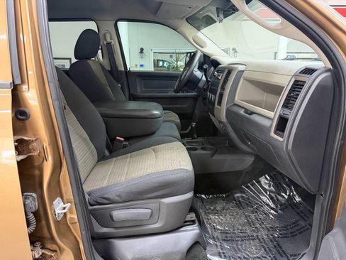 Used 2012 RAM 2500 ST w/ Chrome Appearance Group AWD/4WD image 17