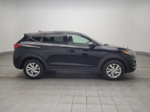 Used 2020 Hyundai Tucson SE image 11