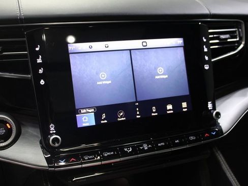 Used 2023 Jeep Wagoneer Series II image 14