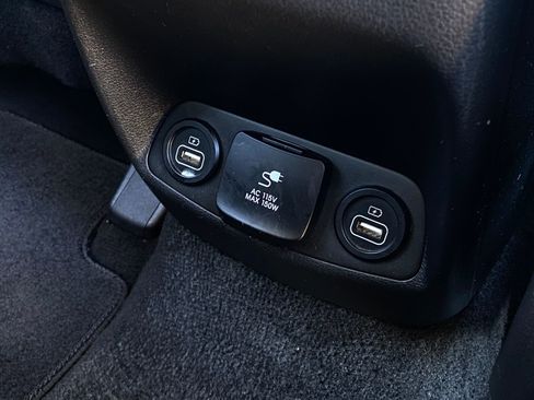 Used 2022 Hyundai Santa Fe Limited w/ Cargo Package image 32