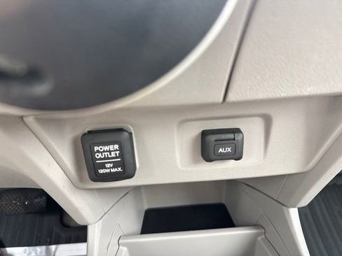 Used 2011 Honda Insight image 28