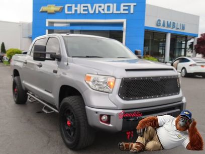 Used 2016 Toyota Tundra Limited w/ Limited Premium Package