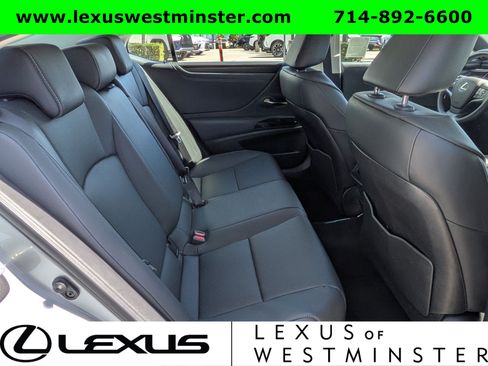 Used 2025 Lexus ES 350 w/ Premium Package FWD image 7