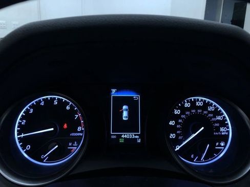 Used 2023 Toyota Camry SE image 23