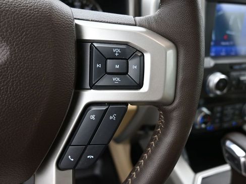 Used 2020 Ford F150 Lariat w/ Equipment Group 502A Luxury image 7