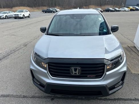 Used 2023 Honda Ridgeline Sport image 3