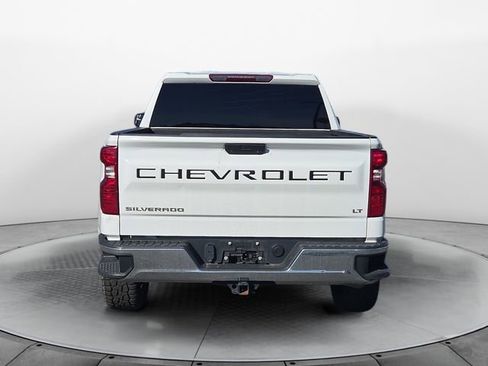 Used 2021 Chevrolet Silverado 1500 LT image 4