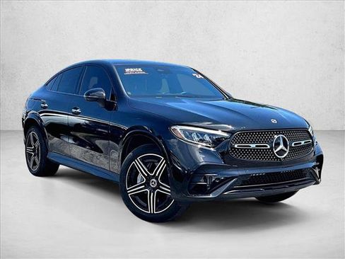 Used 2024 Mercedes-Benz GLC 300 4MATIC image 12