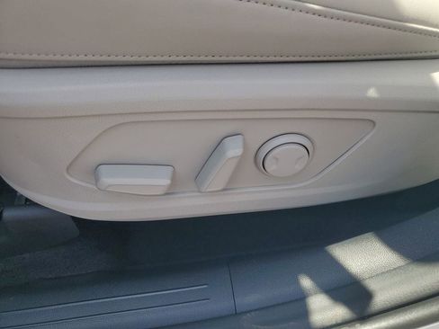 New 2026 Kia Sorento S FWD image 7