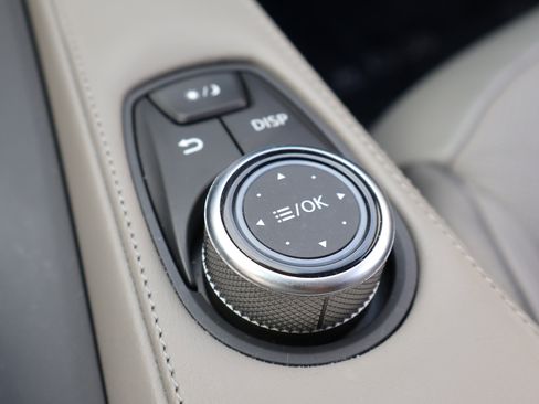 Certified 2023 INFINITI QX50 Luxe image 29