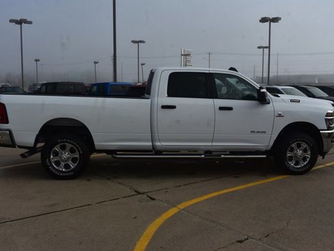 Used 2025 RAM 2500 Big Horn image 4