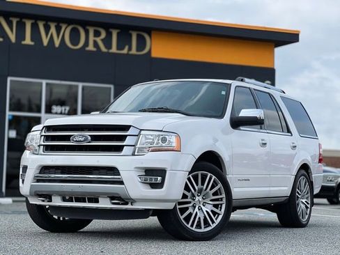 Used 2017 Ford Expedition Platinum AWD/4WD image 1